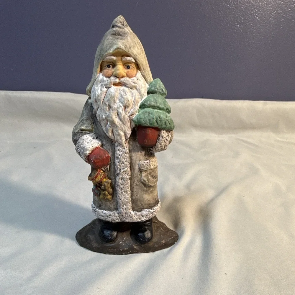 Russ Berrie Legend of Saint Nicholas Santa Figurine Painted Resin 6